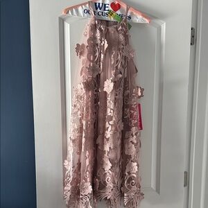 Elegant Pink Floral Lace Dress